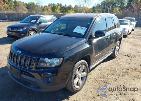 2014 Jeep Compass Latitude из США, поврежденный, VIN 1C4NJDEB8ED647721